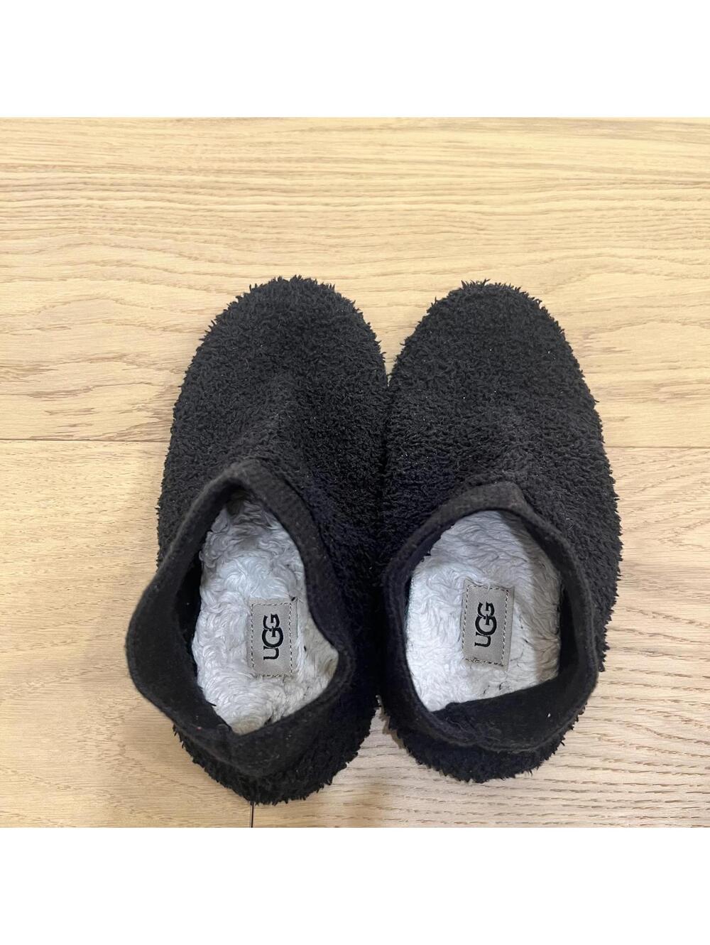 UGG Black Fuzzy Slippers Women's Size 6 Cozy House Shoes